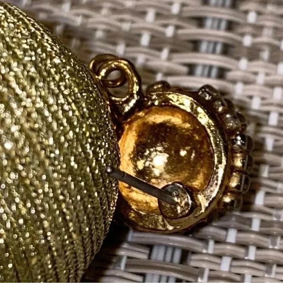 Vintage Beaded Pierced Earrings Goldtone - Picture 4 of 5